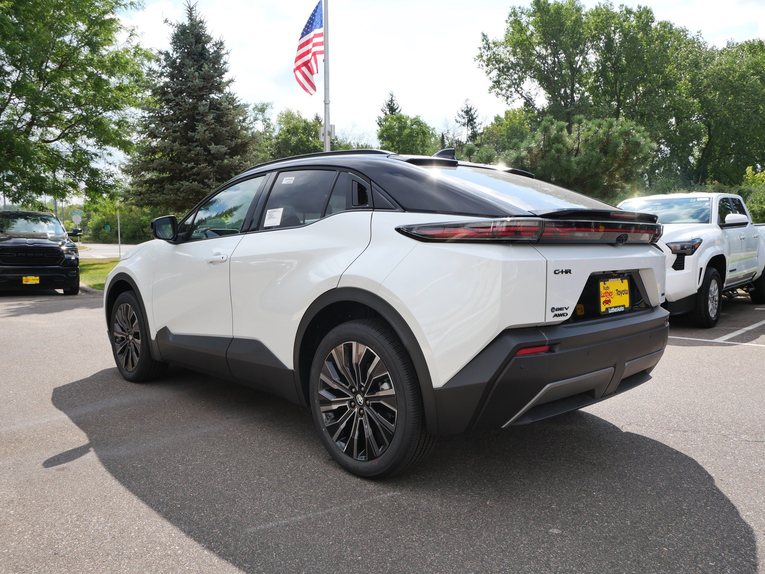 New 2026 Toyota C-HR AWD/4WD image 3