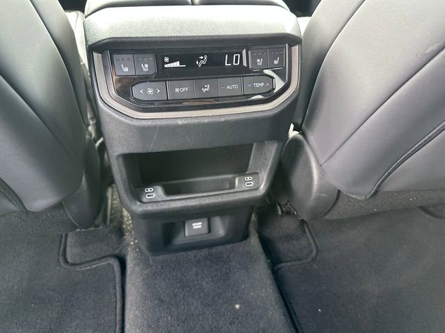 Used 2024 Lexus TX 500h AWD w/ Technology Package image 19