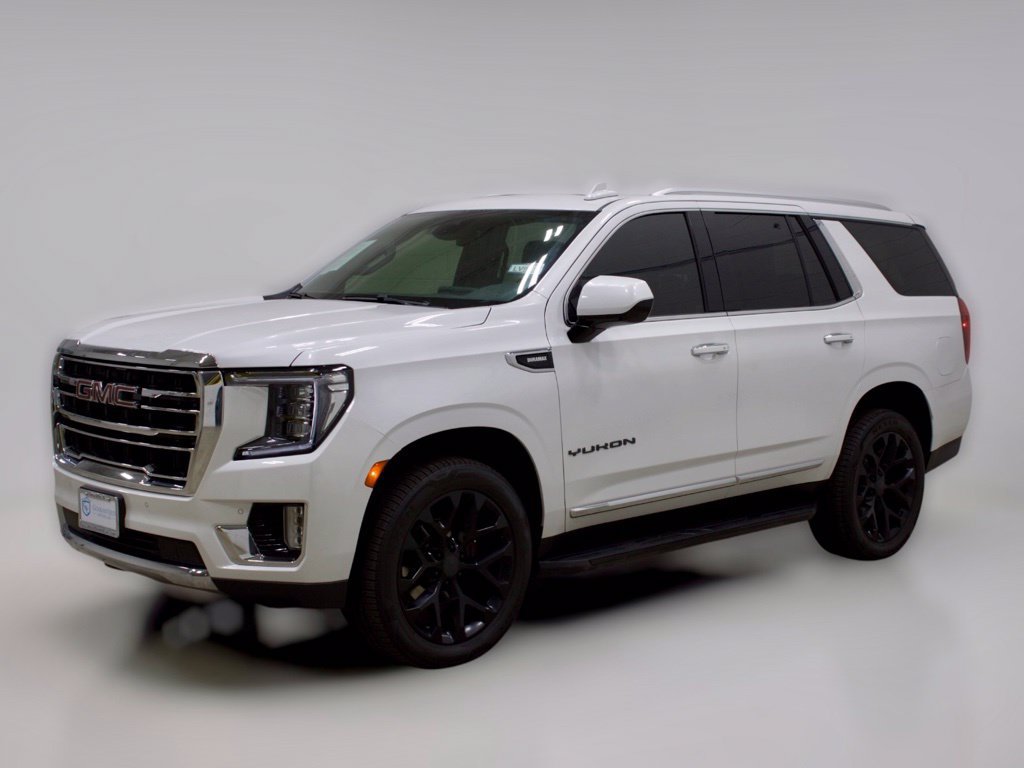 Used 2023 GMC Yukon SLT AWD/4WD image 3