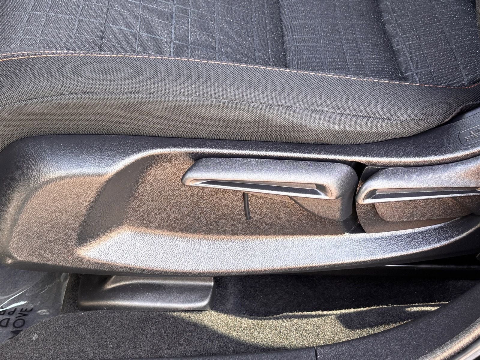 Certified 2024 Honda HR-V Sport image 19