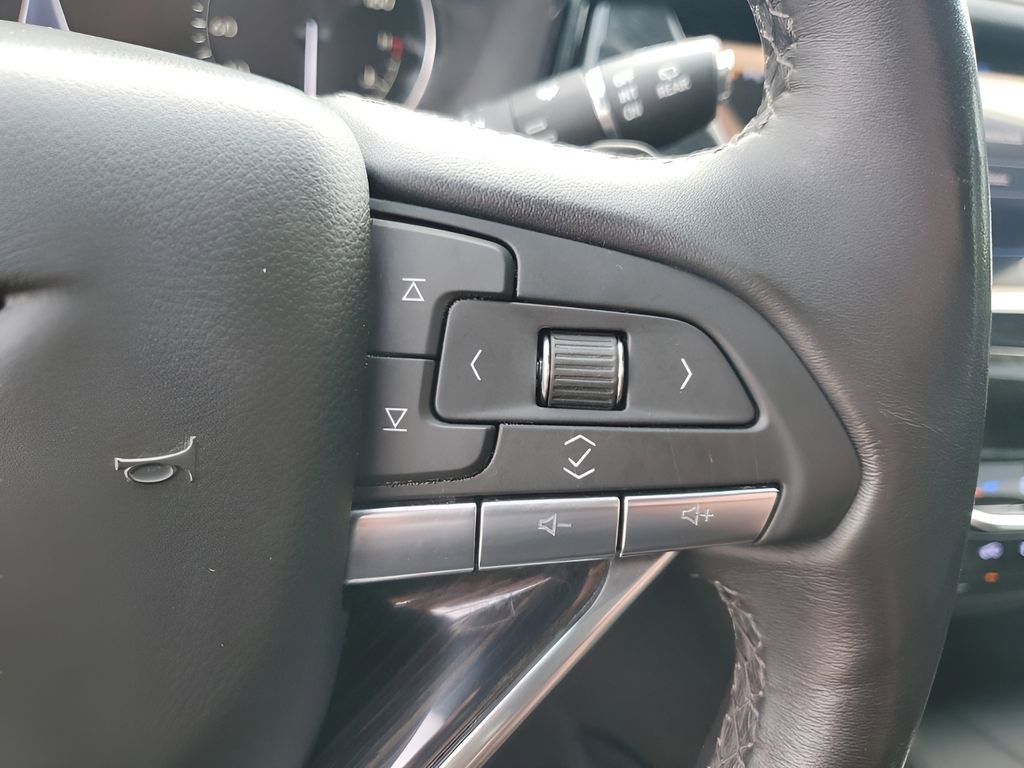 Used 2022 Cadillac XT6 Premium Luxury image 44