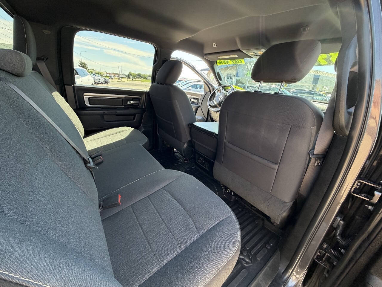 Used 2022 RAM 1500 Warlock AWD/4WD image 14