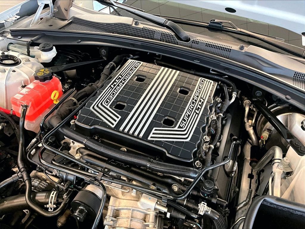 Used 2018 Chevrolet Camaro ZL1 RWD image 28