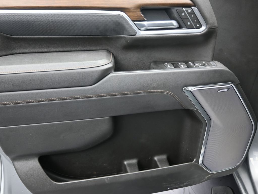 Used 2025 Chevrolet Silverado 3500 High Country w/ High Country Premium Package image 13