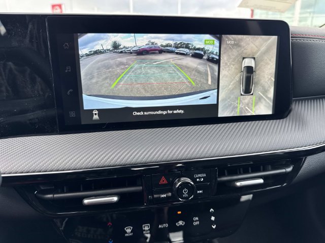 New 2027 Nissan Kicks SR FWD image 28
