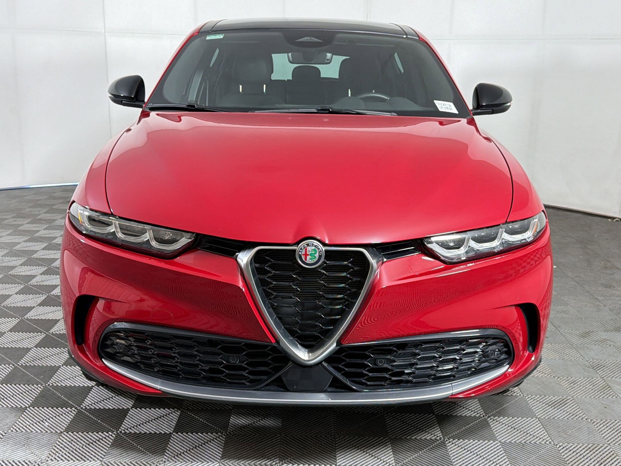 Used 2024 Alfa Romeo Tonale Ti AWD/4WD image 6