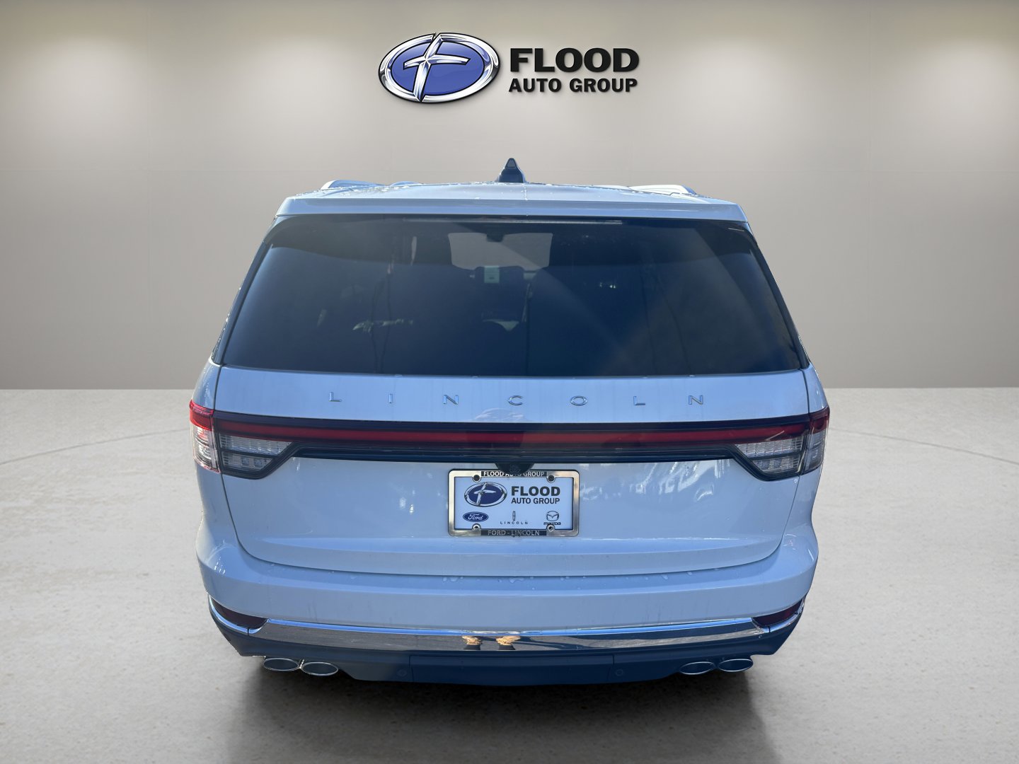 New 2026 Lincoln Aviator Premiere image 6