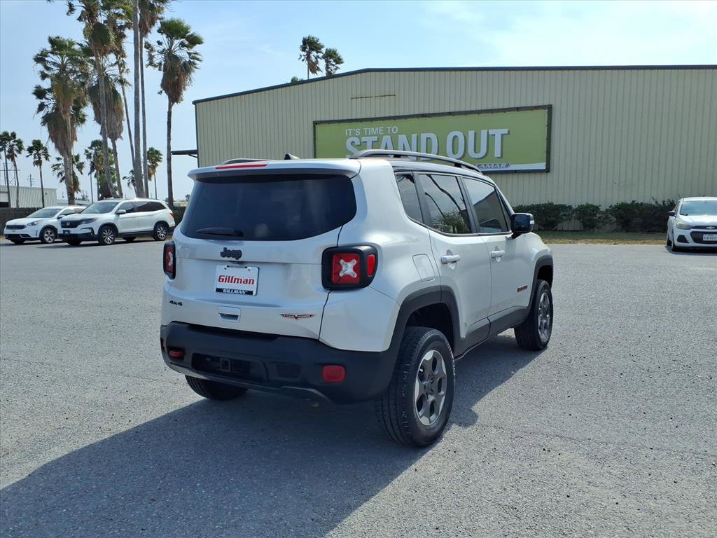 Used 2019 Jeep Renegade Trailhawk w/ Trailer Tow Group image 8