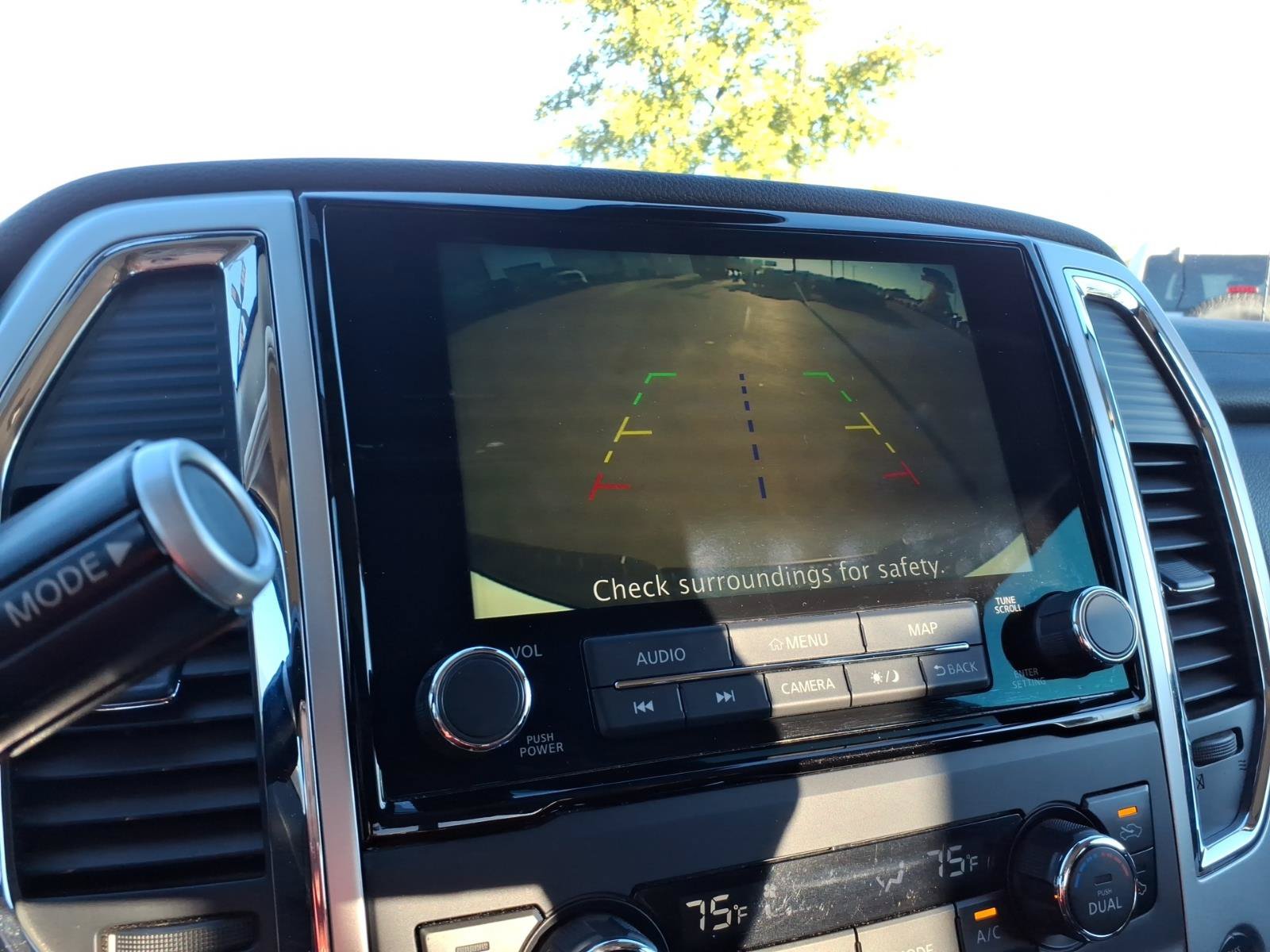 Used 2020 Nissan Titan SV w/ SV Convenience Package AWD/4WD image 23
