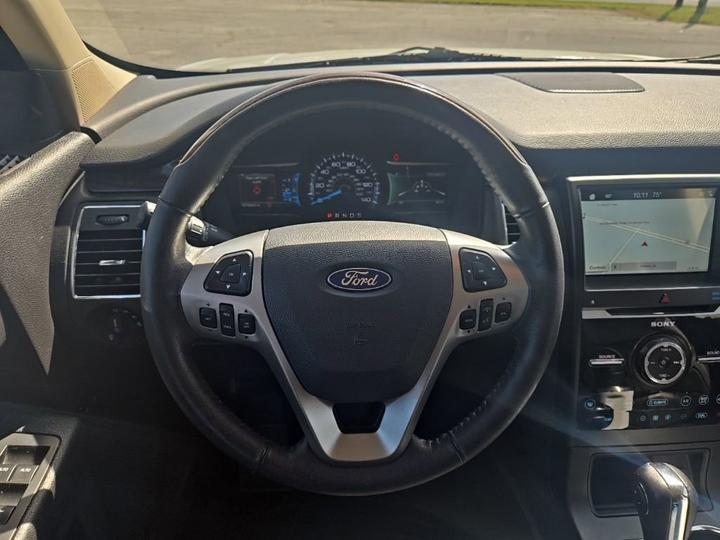 Used 2019 Ford Flex Limited FWD image 3