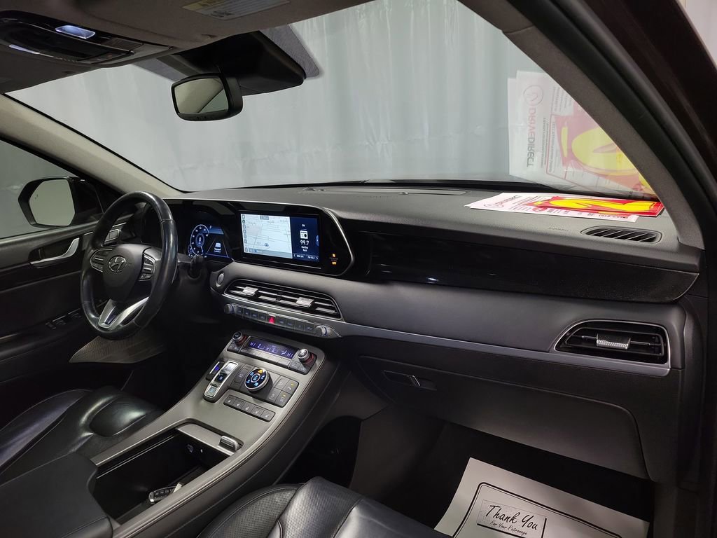 Used 2021 Hyundai Palisade Limited image 30