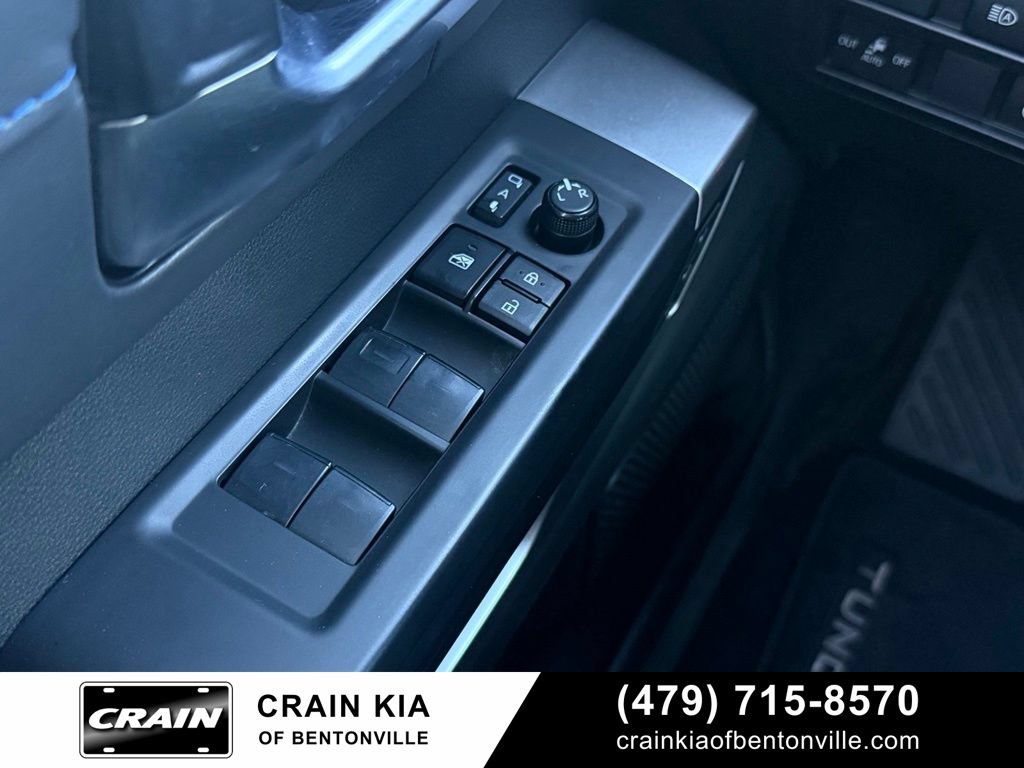 Used 2024 Toyota Tundra Platinum AWD/4WD image 10