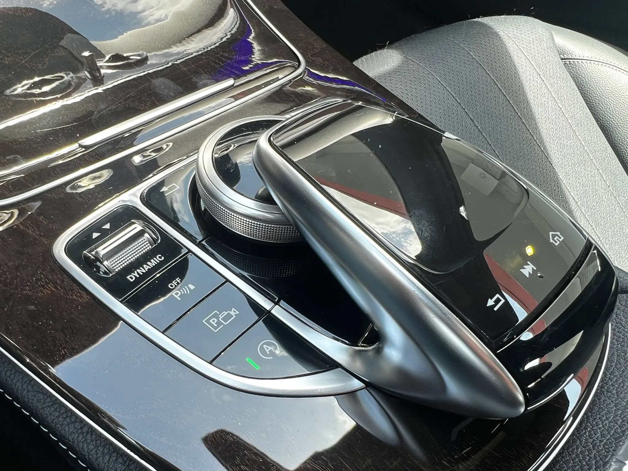 Used 2019 Mercedes-Benz E 450 4MATIC Sedan w/ Premium Package image 36