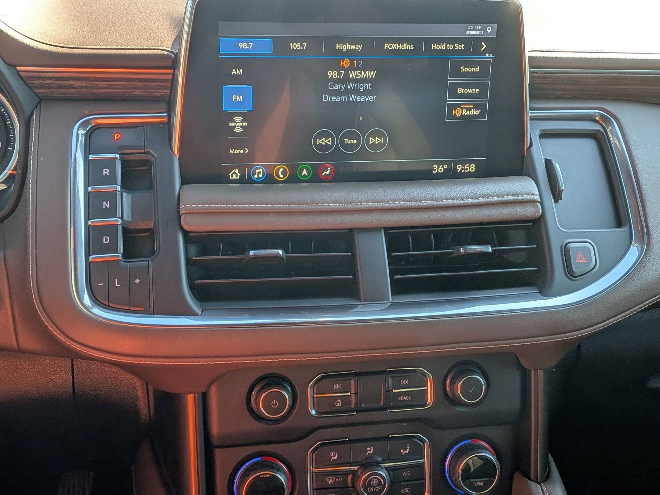 Used 2021 Chevrolet Tahoe High Country w/ Premium Package image 26