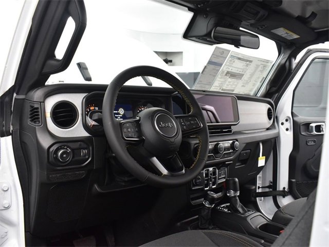 Used 2024 Jeep Wrangler Sport S image 9