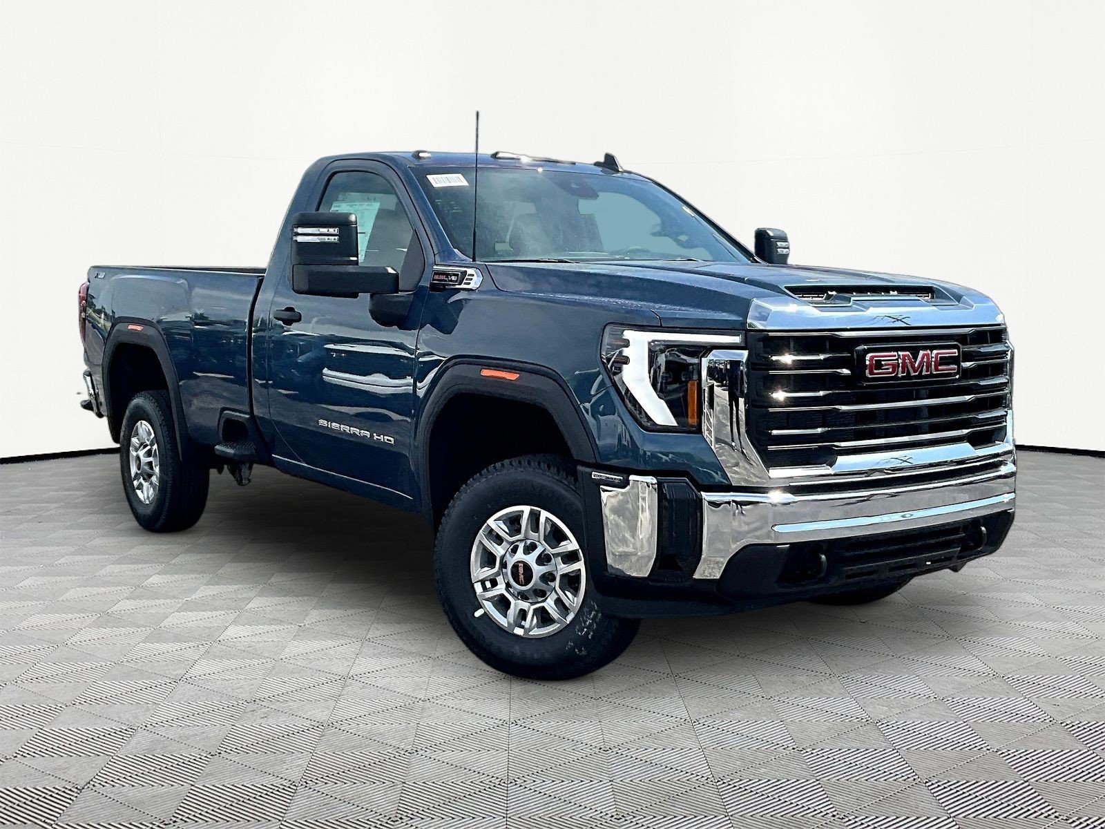 New 2026 GMC Sierra 2500 Pro w/ Convenience Package AWD/4WD image 3