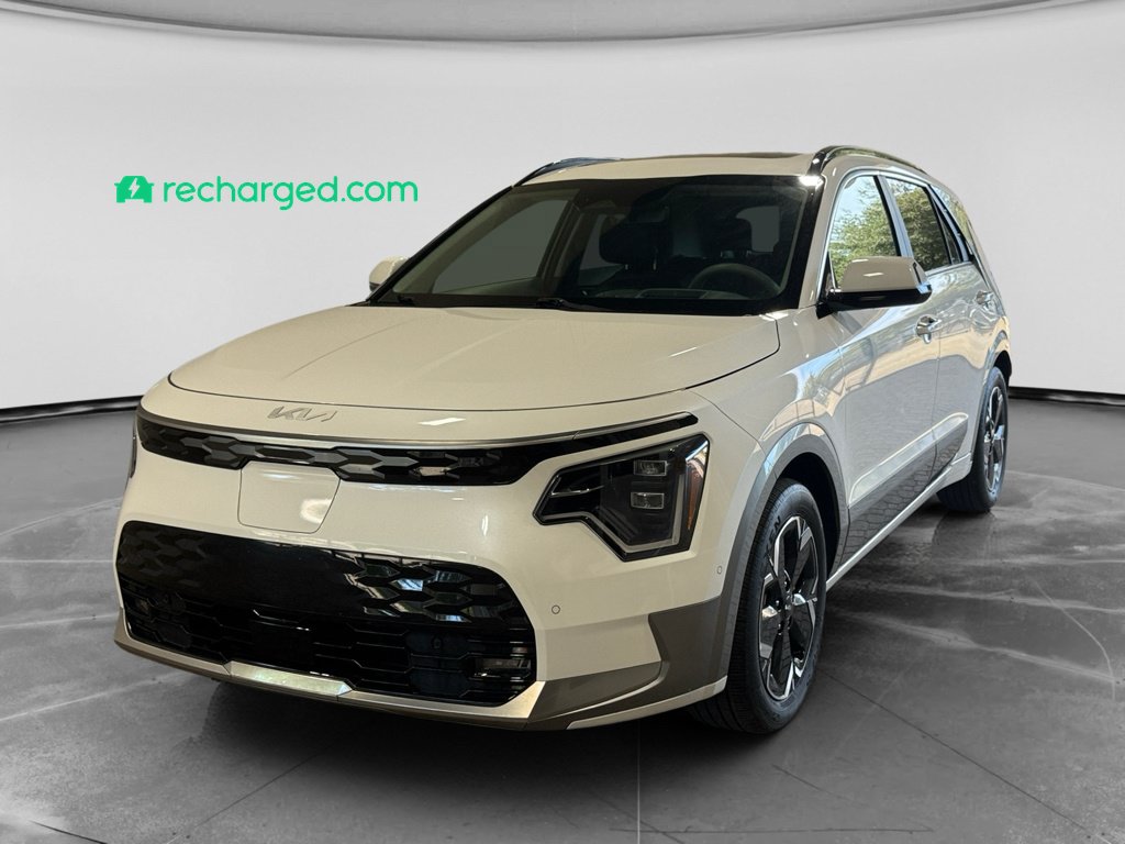 Used 2023 Kia Niro Wave