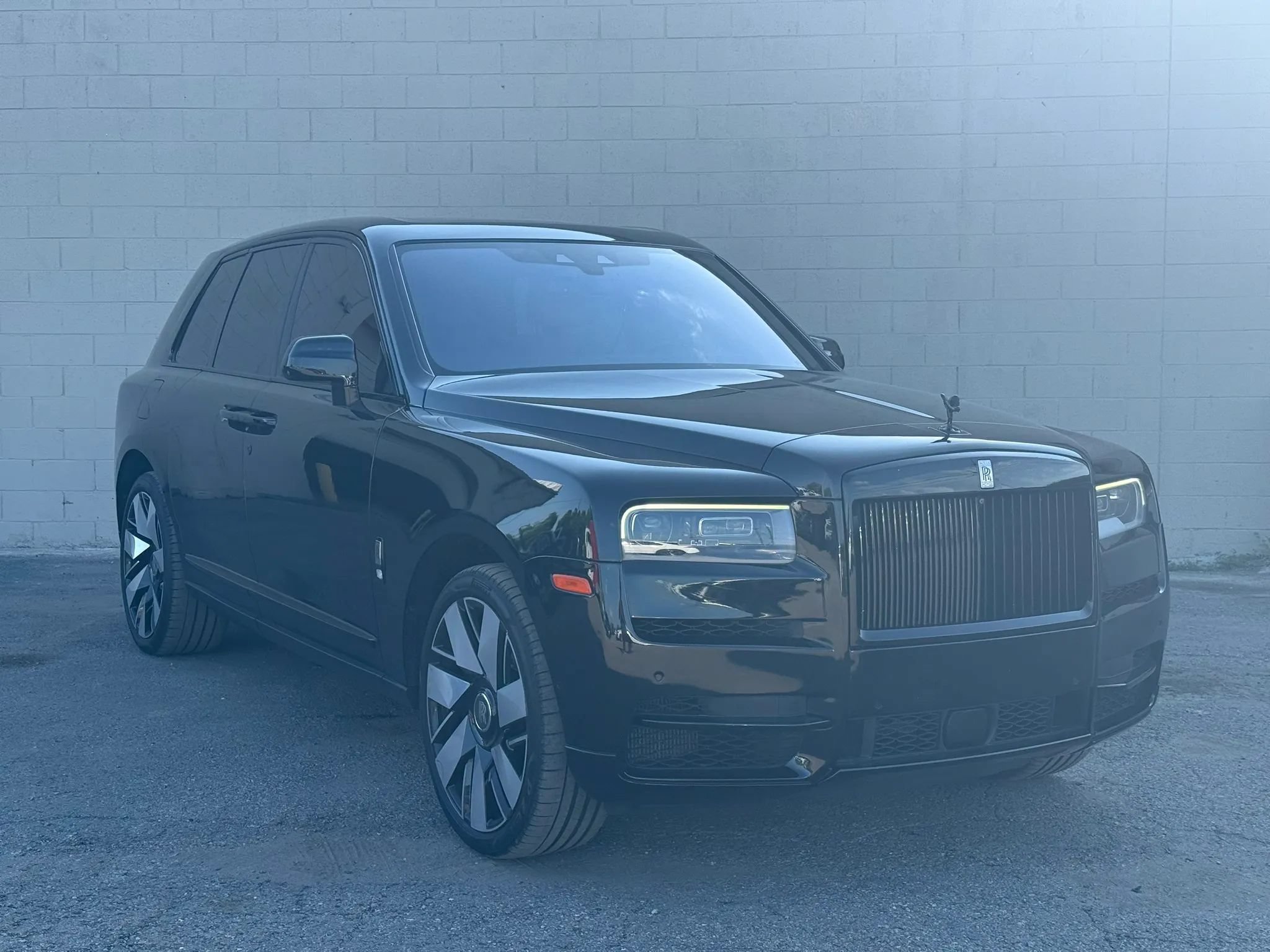 Used 2019 Rolls-Royce Cullinan AWD/4WD image 15