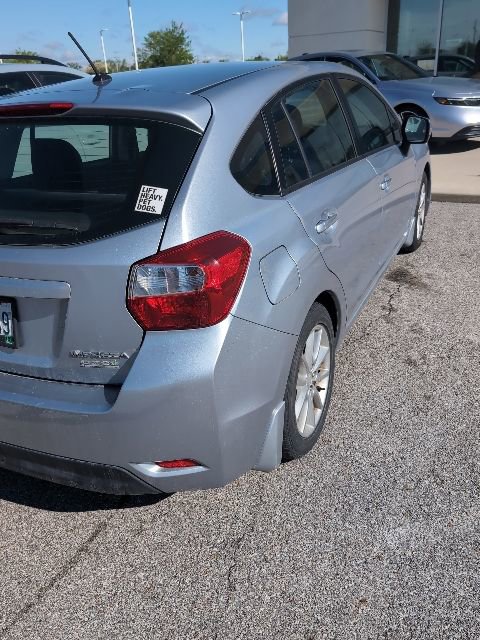 Used 2014 Subaru Impreza 2.0i Premium w/ Popular Package #1 AWD/4WD image 4