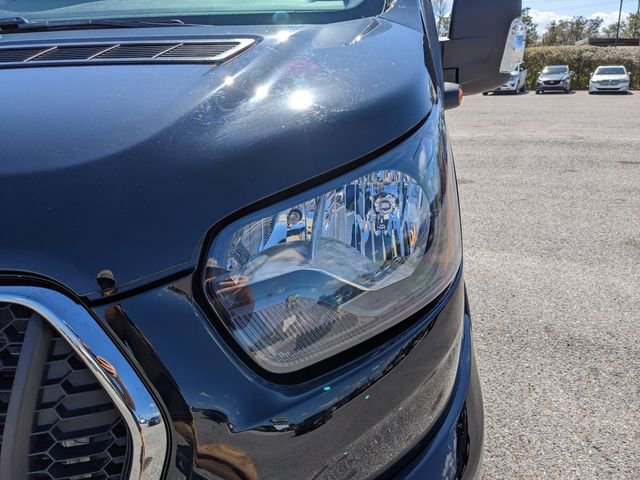 Used 2025 Ford Transit 350 XLT image 9