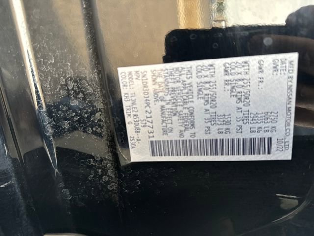 Used 2023 Nissan Pathfinder Platinum w/ Cargo Package image 13