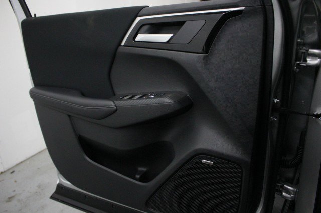 New 2026 Mitsubishi Outlander ES FWD image 15