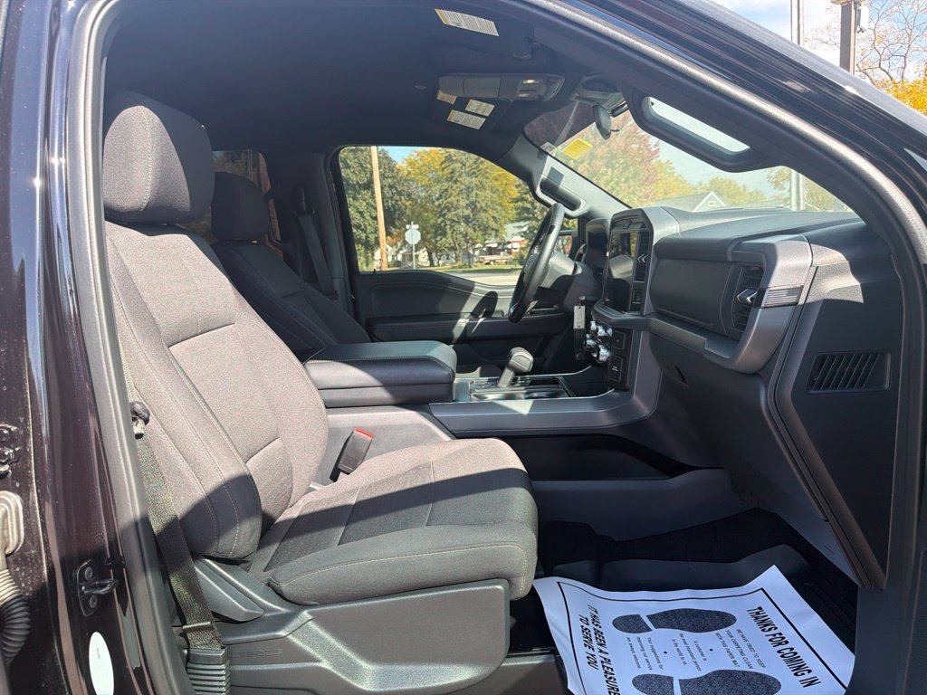 Used 2025 Ford F150 XLT w/ Equipment Group 301A Standard AWD/4WD image 37