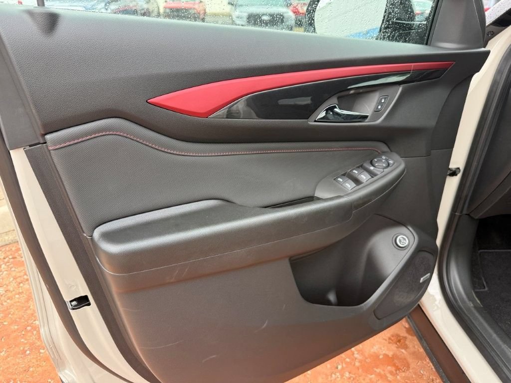 New 2026 Chevrolet TrailBlazer RS w/ Convenience Package FWD image 9
