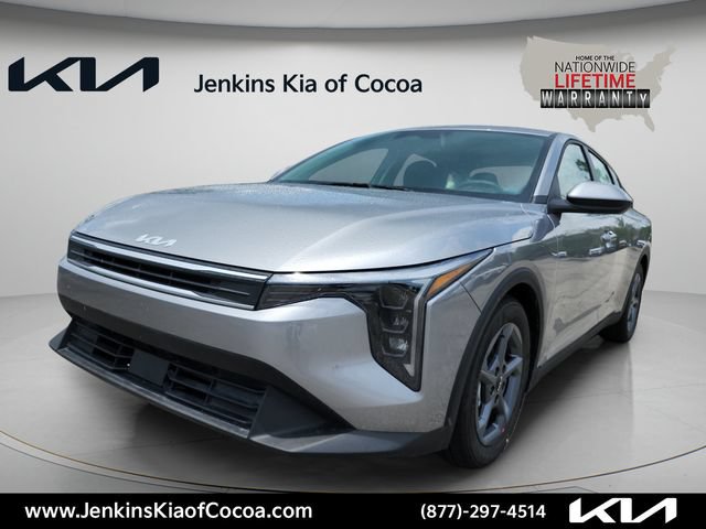 New 2026 Kia K4 FWD image 11