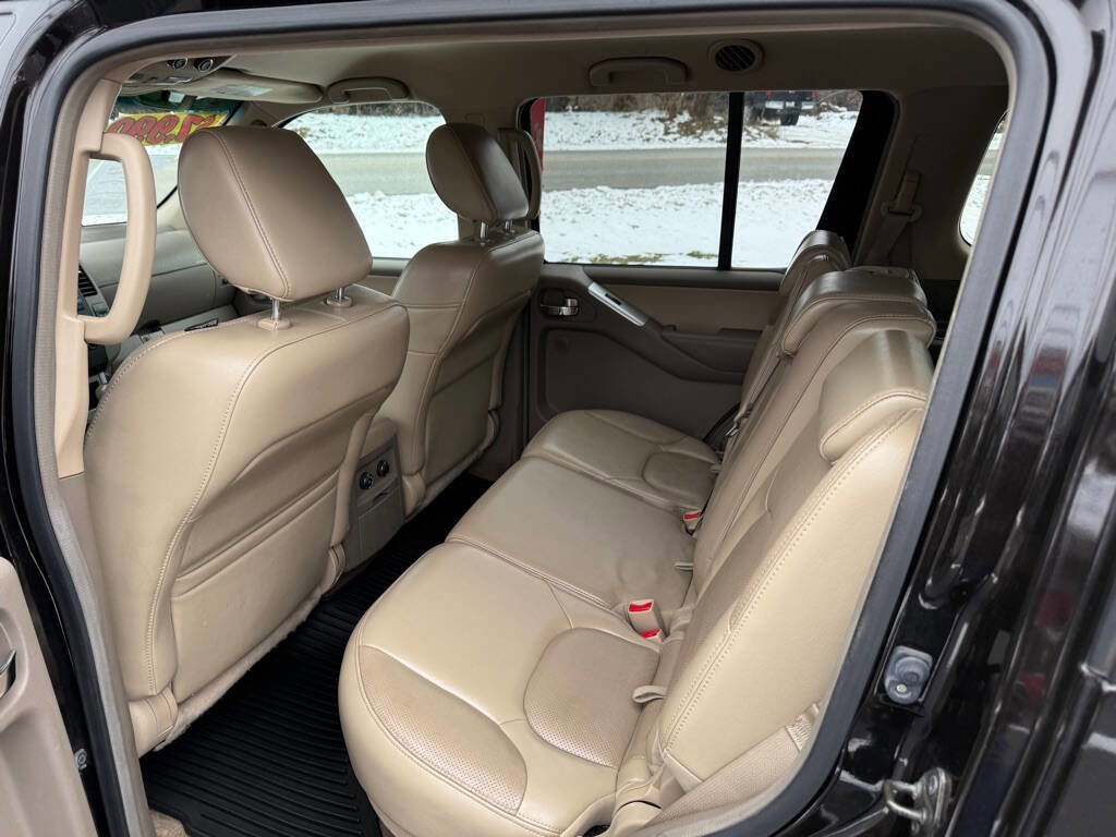 Used 2011 Nissan Pathfinder Silver image 7