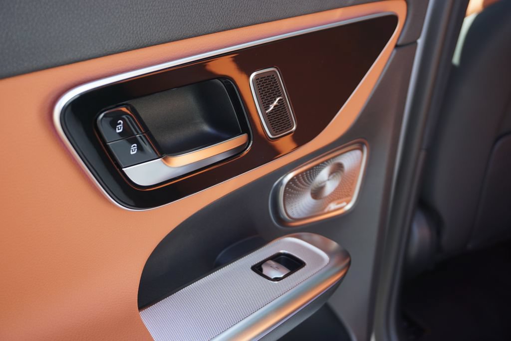 Certified 2026 Mercedes-Benz GLC 300 image 44