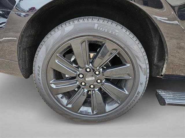 Used 2023 Lincoln Navigator Reserve AWD/4WD image 22