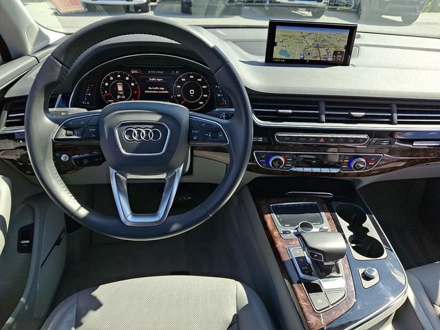 Used 2019 Audi Q7 3.0T Prestige w/ Prestige Package AWD/4WD image 11