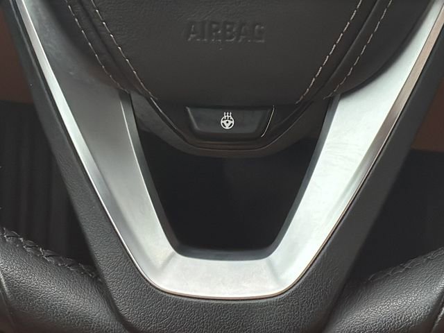 Used 2023 BMW 530i xDrive AWD/4WD image 25