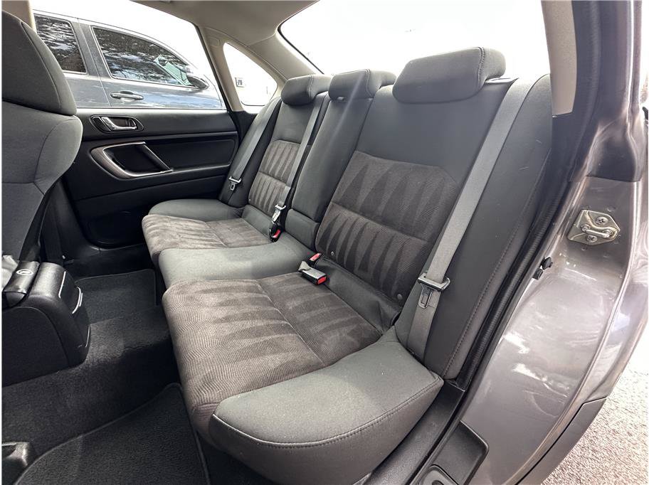 Used 2008 Subaru Legacy 2.5i AWD/4WD image 16