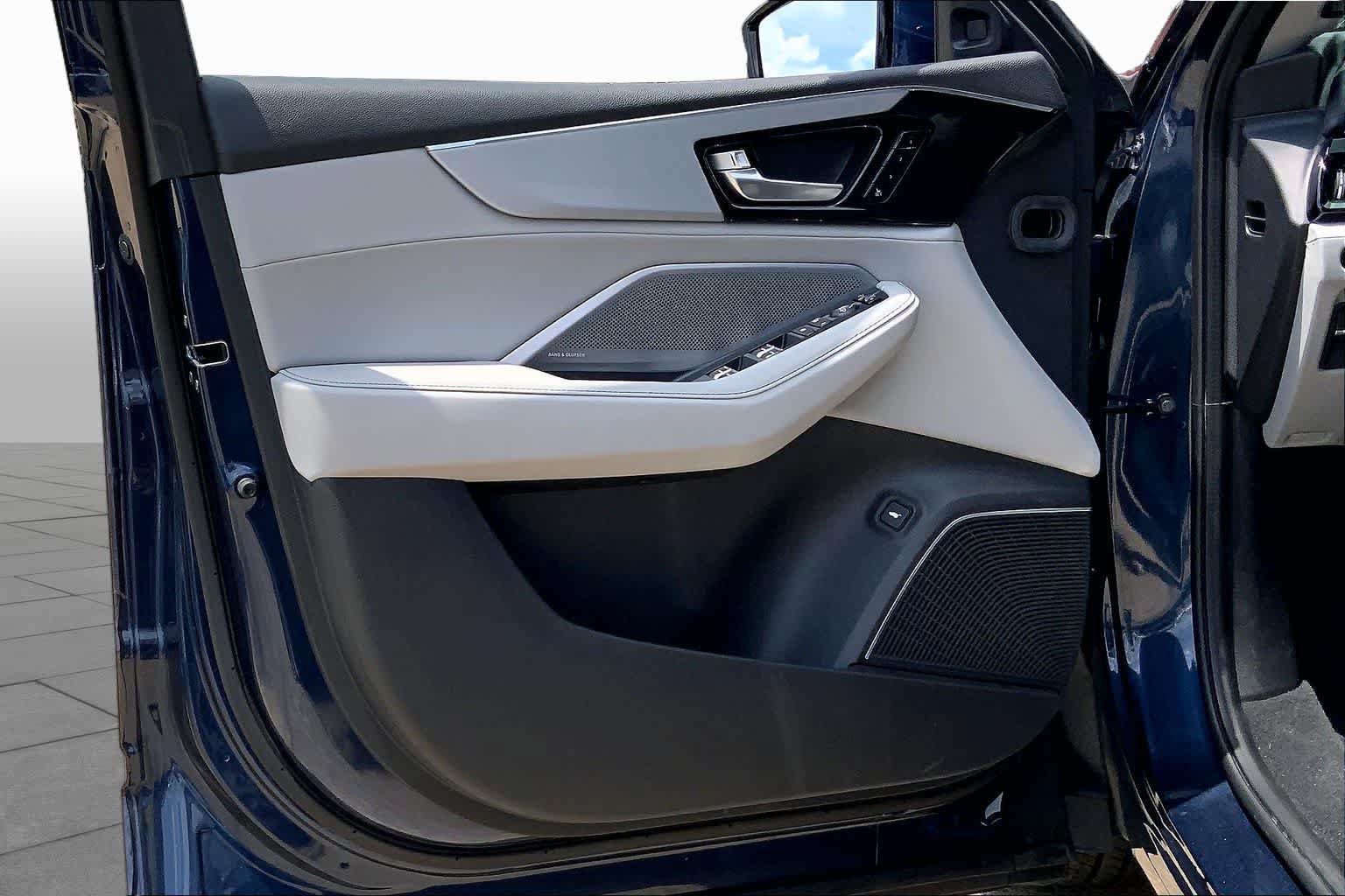 Certified 2026 Acura MDX FWD w/ Technology Package image 21