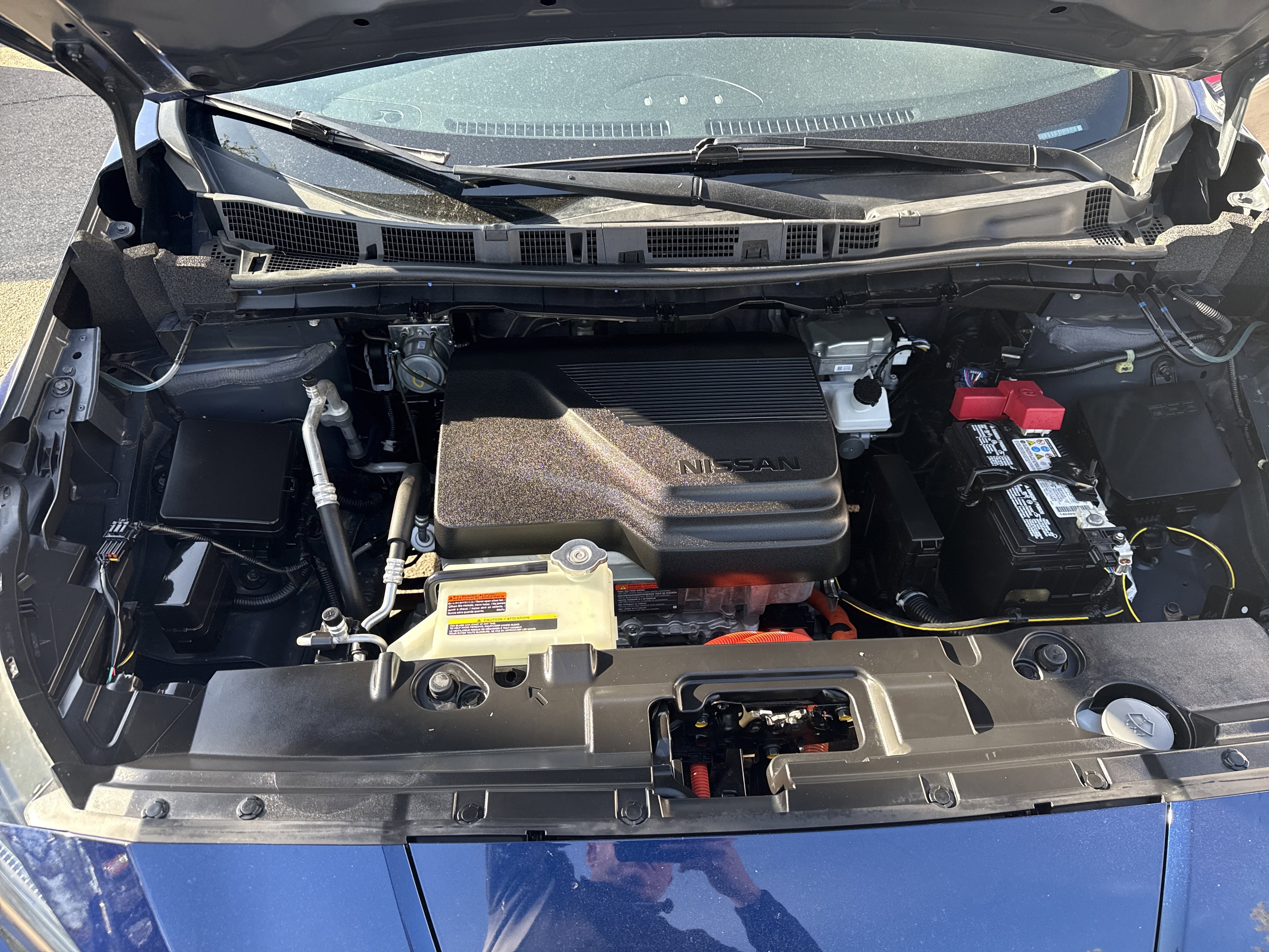 Certified 2025 Nissan Leaf S image 12