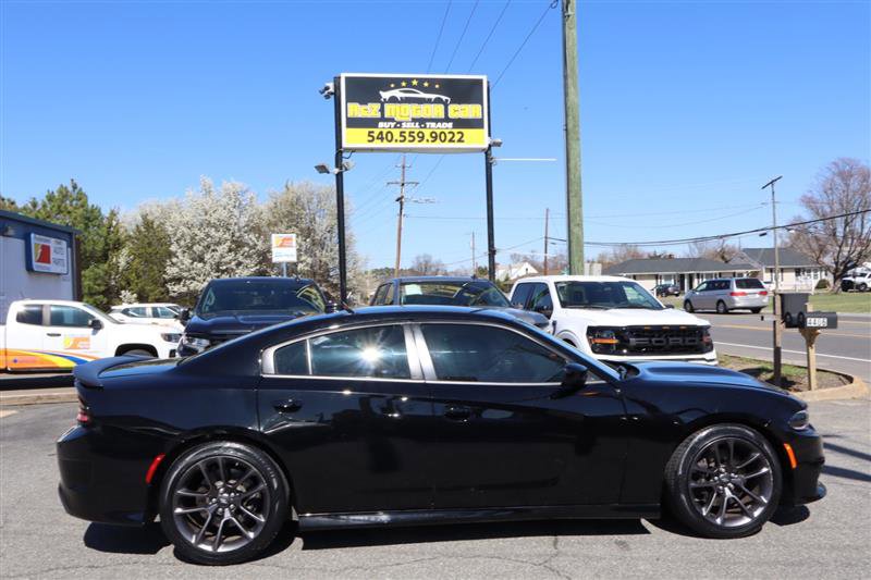 Used 2023 Dodge Charger Scat Pack w/ Navigation & Travel Group image 4