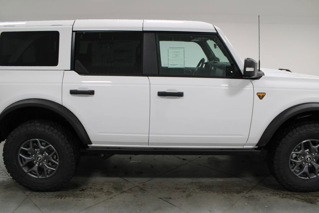 New 2025 Ford Bronco Badlands image 10