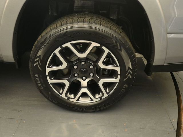 Used 2025 RAM 1500 Laramie w/ Bed Utility Group image 9