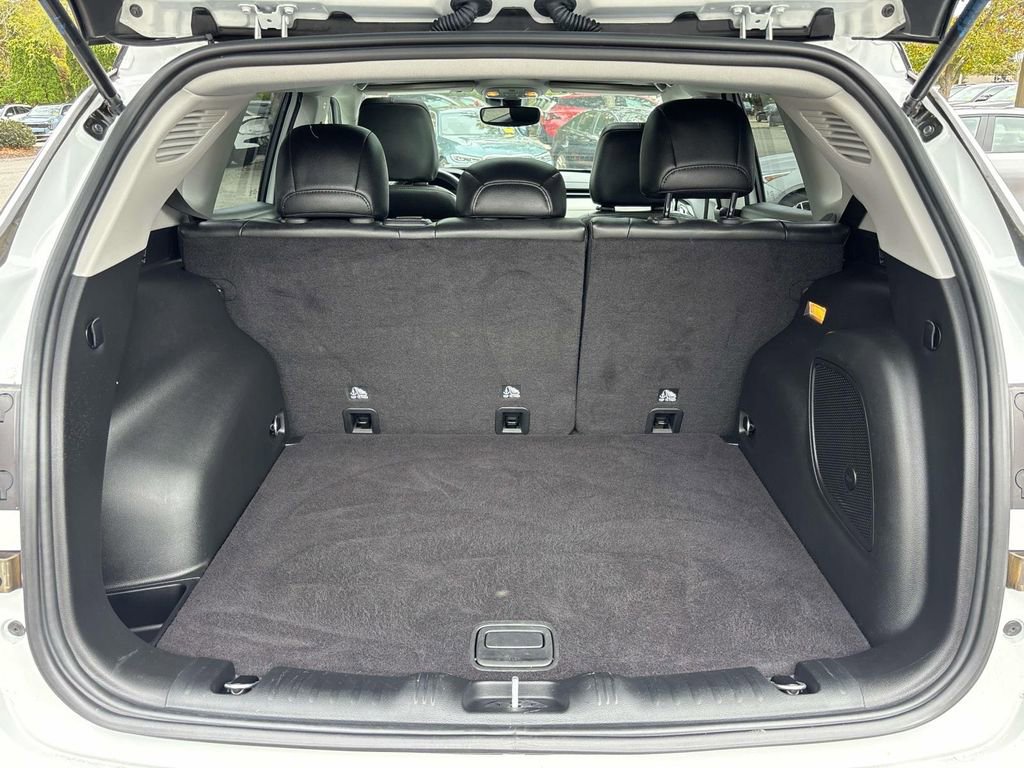 Used 2022 Jeep Compass Limited w/ Sun and Sound Group image 14