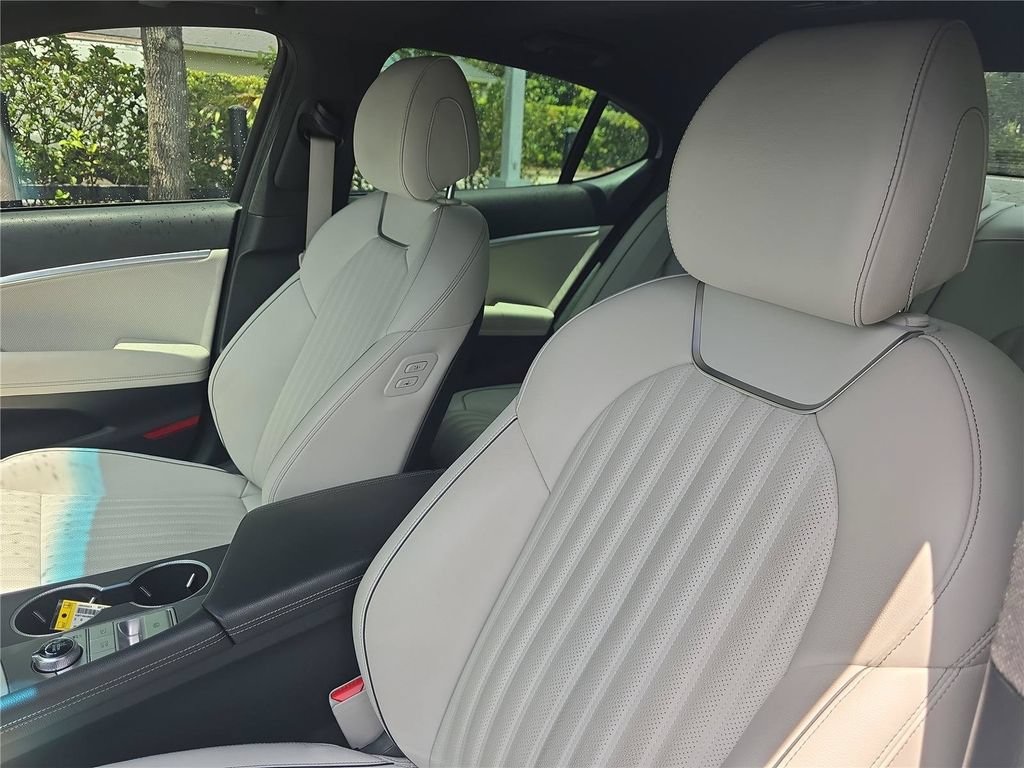 Used 2024 Genesis G70 3.3T Advanced RWD image 16