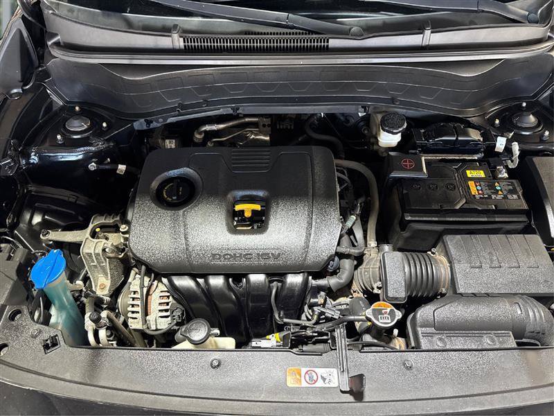 Used 2021 Kia Seltos S AWD/4WD image 21