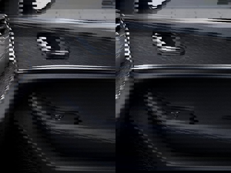 New 2026 Jeep Grand Cherokee Altitude image 25