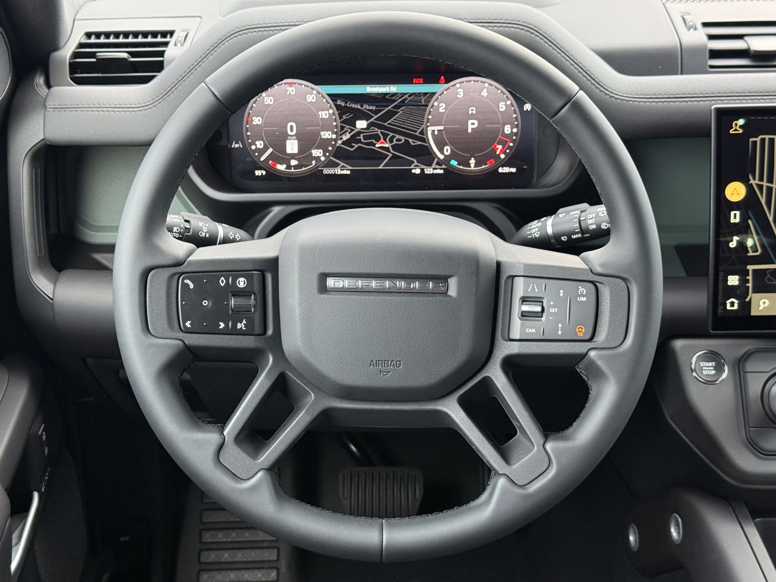 New 2026 Land Rover Defender 110 Trophy Edition AWD/4WD image 31