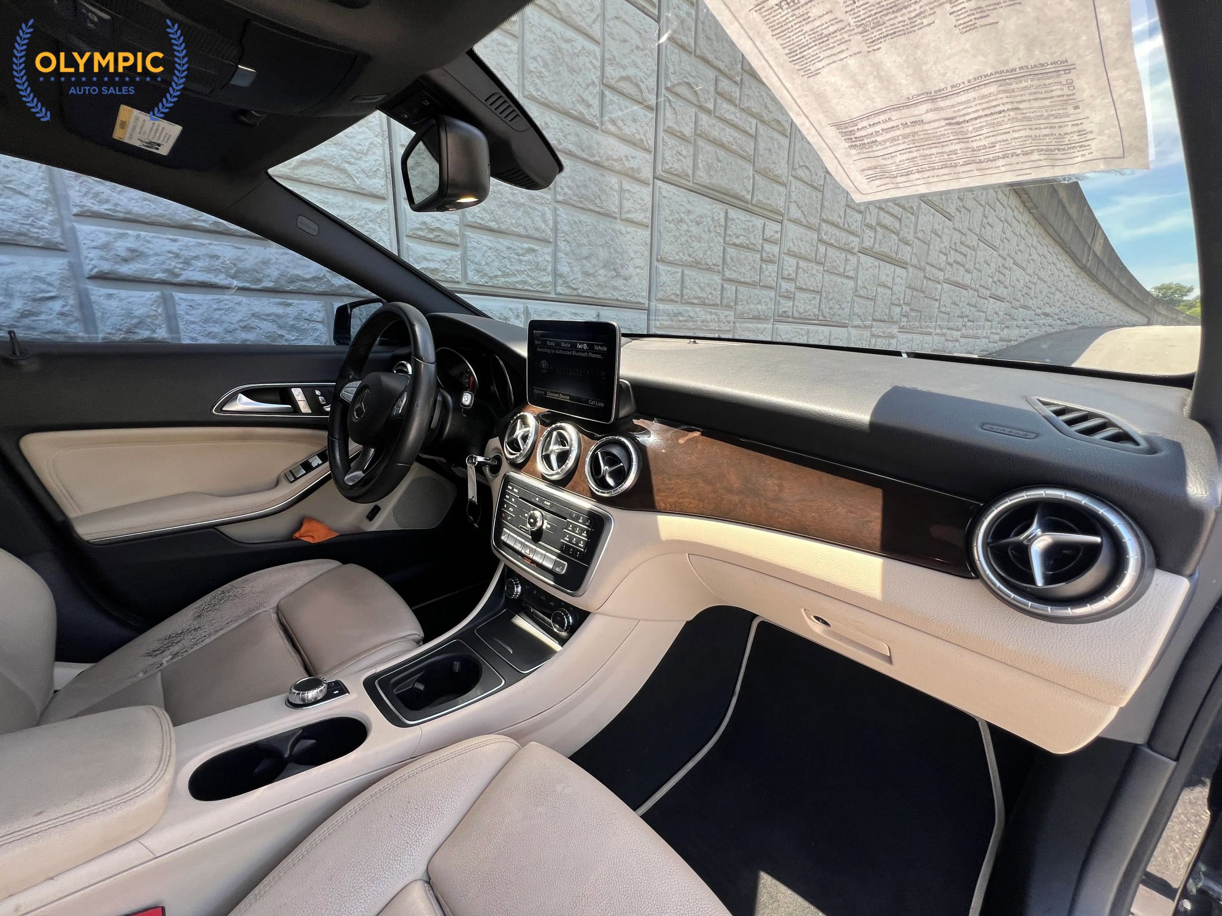 Used 2018 Mercedes-Benz CLA 250 w/ Convenience Package image 22