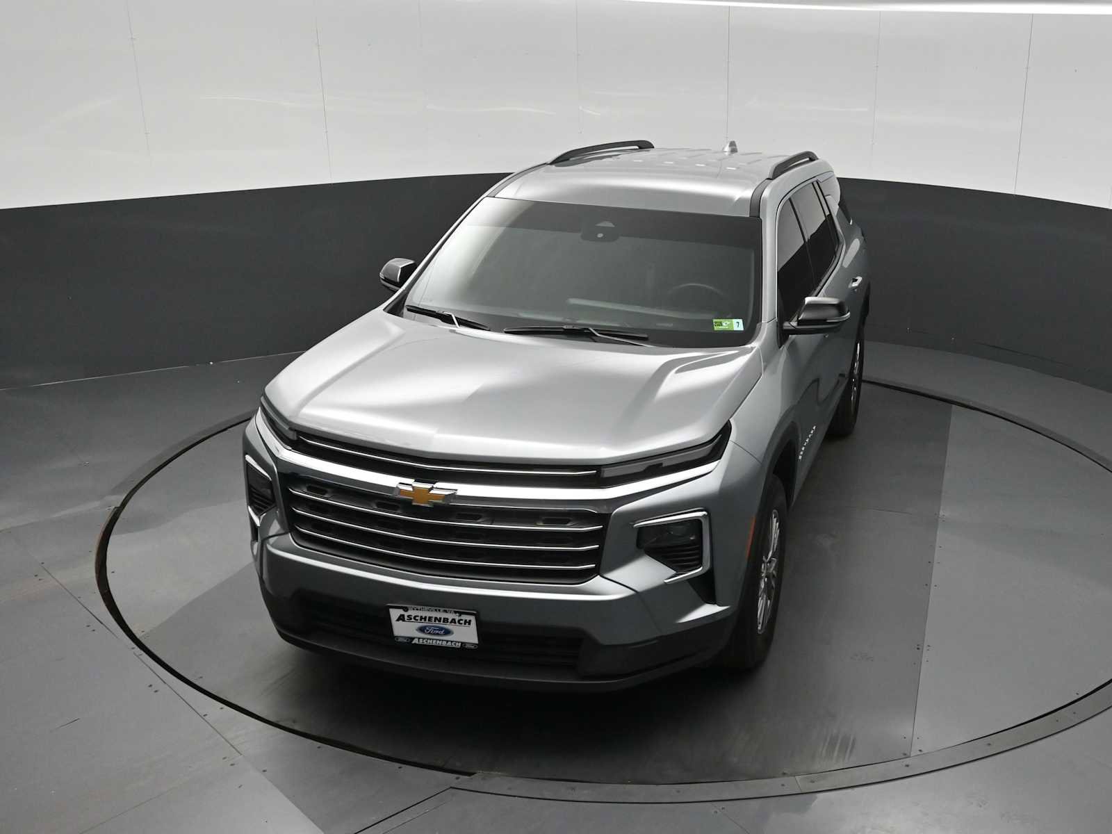 Used 2024 Chevrolet Traverse LT image 19