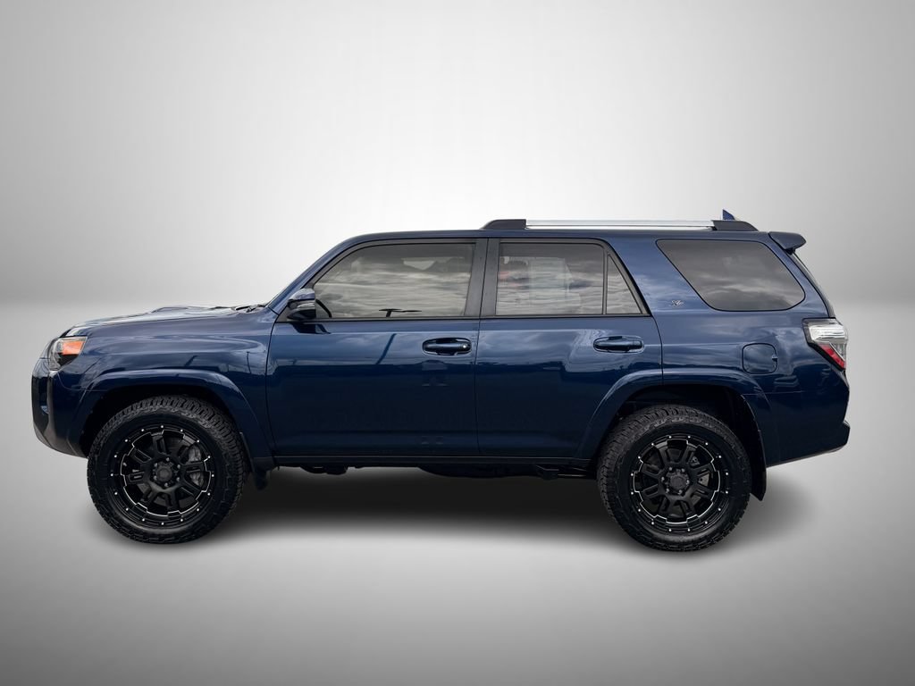 Used 2016 Toyota 4Runner Trail Premium AWD/4WD image 6