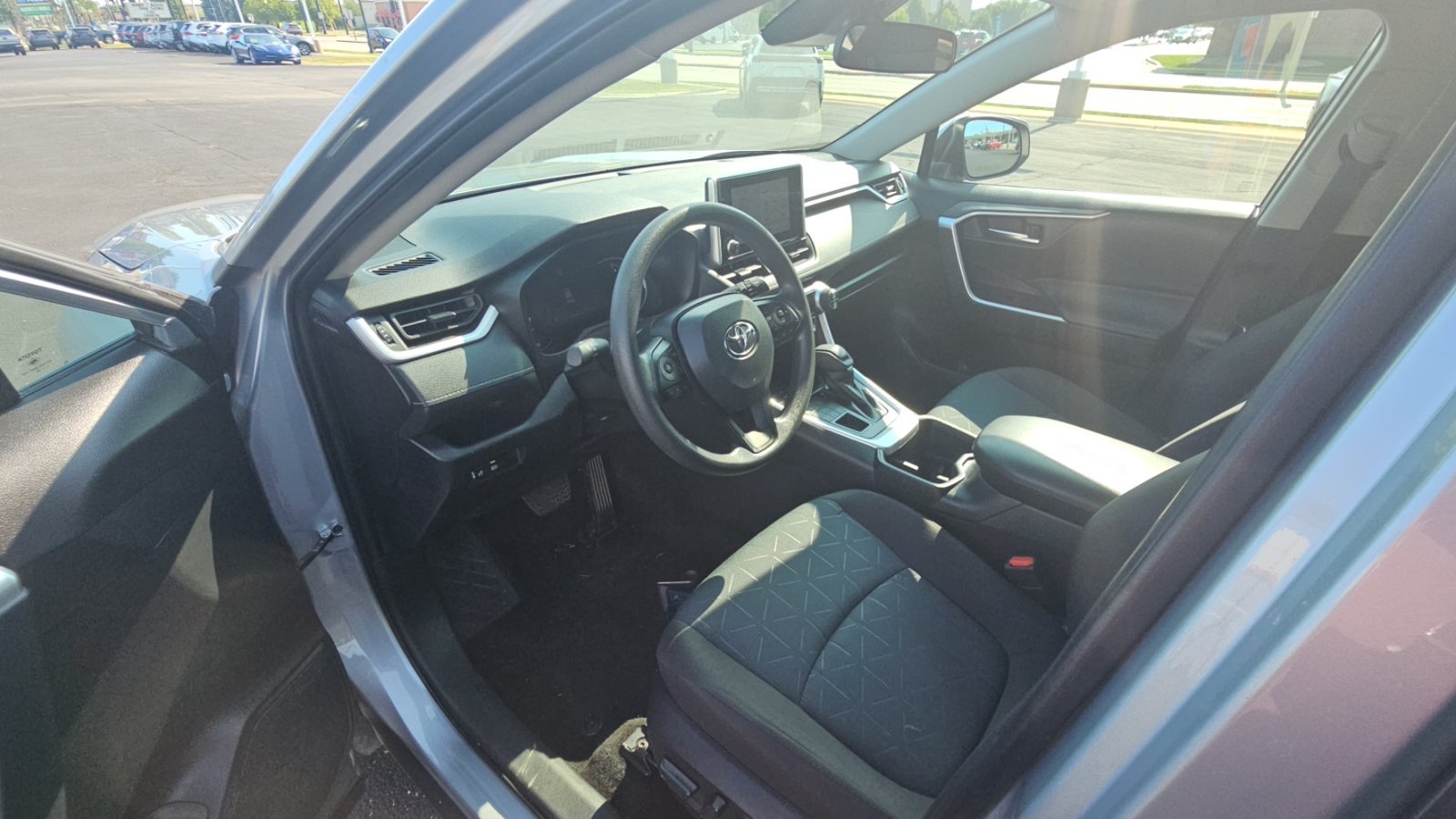 Certified 2025 Toyota RAV4 XLE AWD/4WD image 24