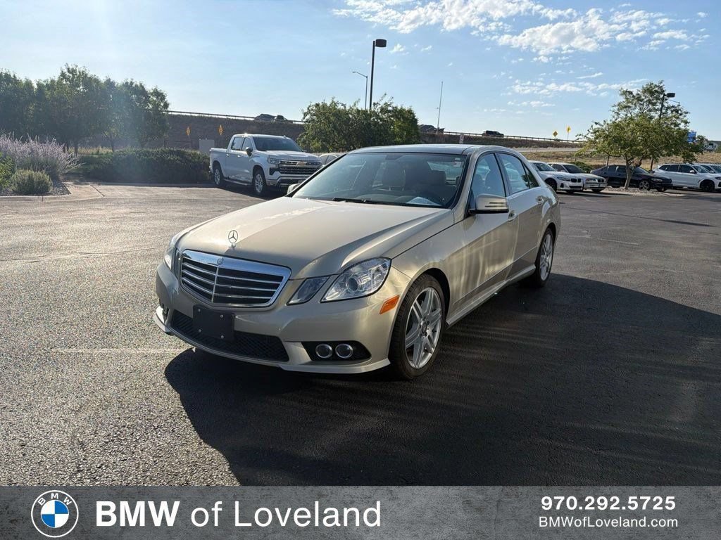 Used 2010 Mercedes-Benz E 550 4MATIC Sedan image 1